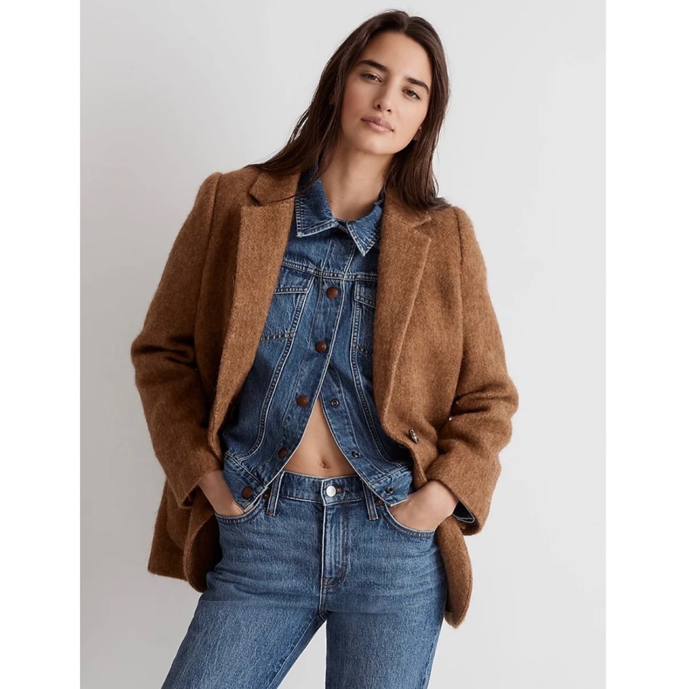 Madewell The Larsen Blazer in Boucle Large
